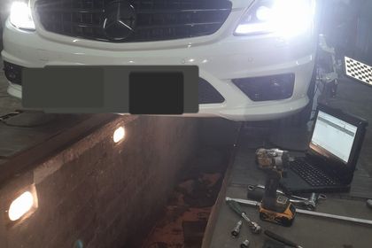 Adaptacja Mercedesa z Zjednoczonych Emiratów Arabskich pod standardy…